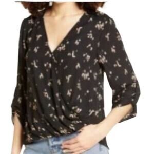 All in Favor Womens Print Faux Wrap Top Front Blouse Small Black Taupe Smudge